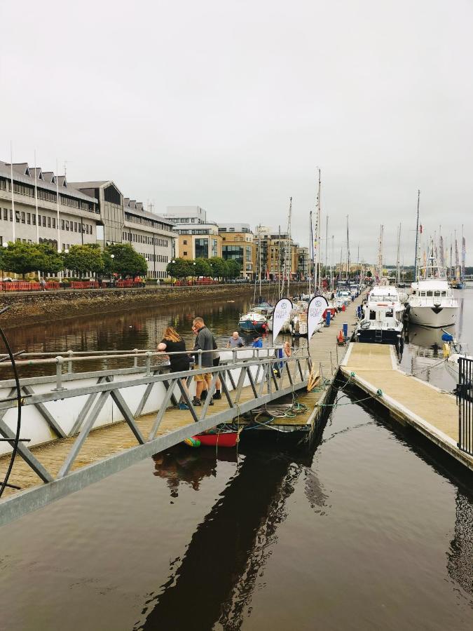 Derry-Londonderry City Centre Waterfront Appartment Exterior foto