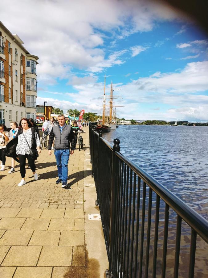 Derry-Londonderry City Centre Waterfront Appartment Exterior foto